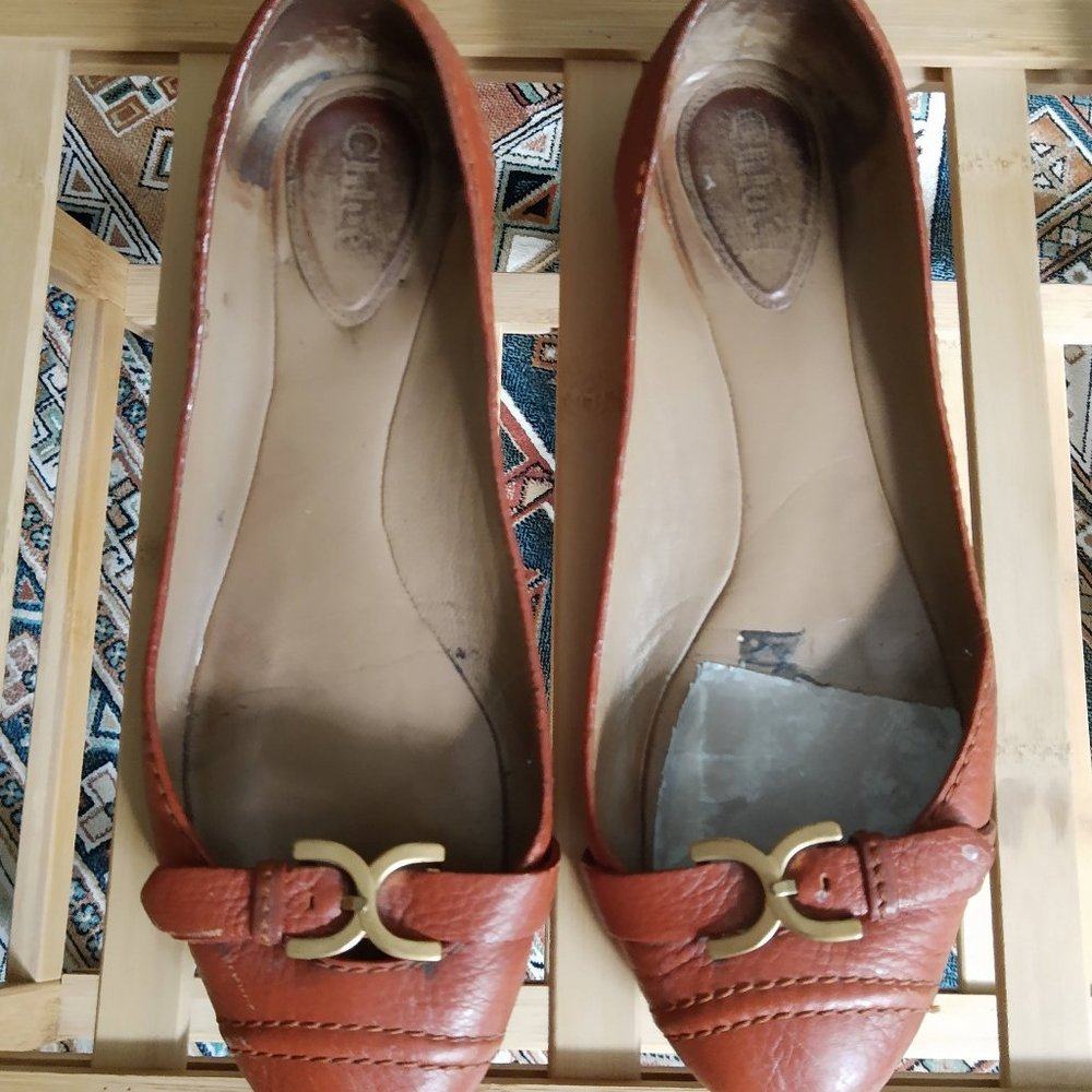 Chloe Orange-Brown Leather Buckle Ballerinas